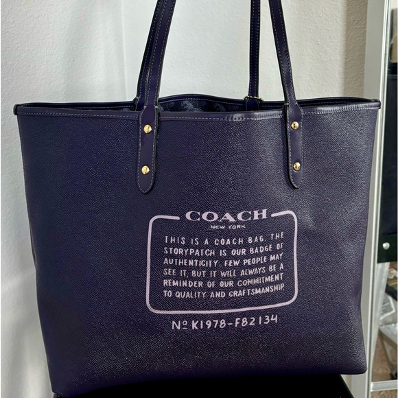 Is Purple Your Passion?? This REVERSIBLE COACH Tote Bag Belongs In Your Closet - Picture 4 of 5